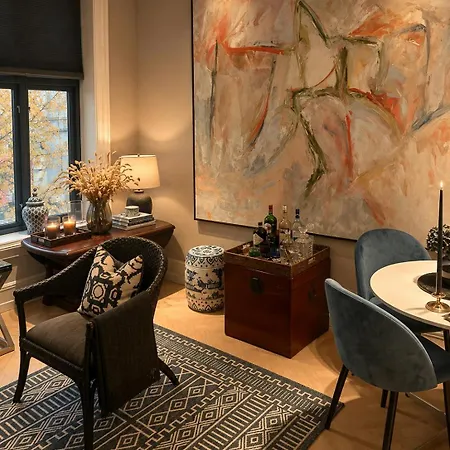 Stylish In Apartament
